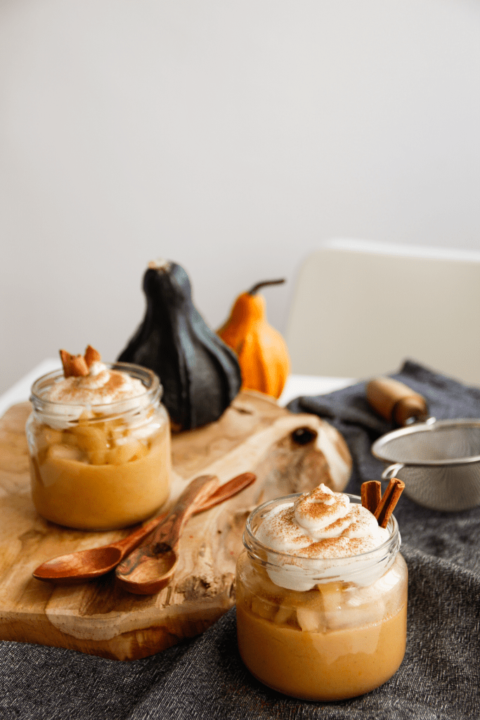 Puding od bundeve s karameliziranim jabukama